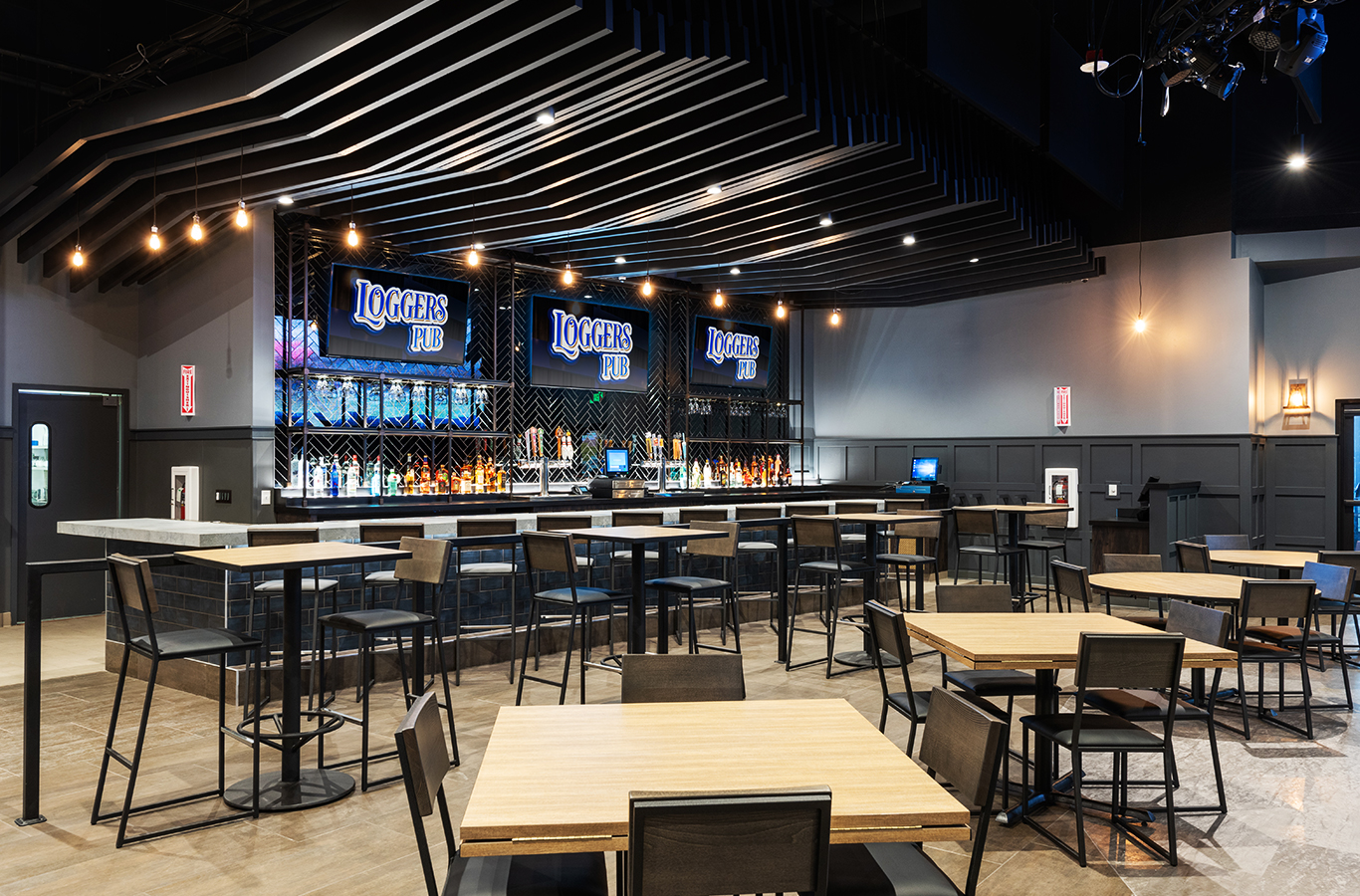 Loggers Pub at Omak Casino Hotel